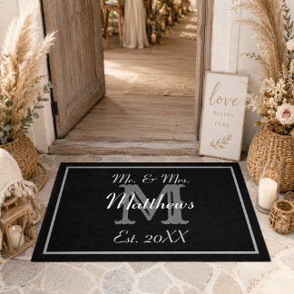 Elegant Mr. und Mrs. Wedding Black Fußmatte