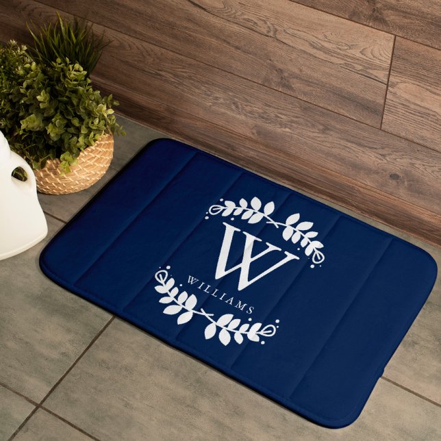 Elegant Navy Blue Monogram Badematte (Von Creator hochgeladen)