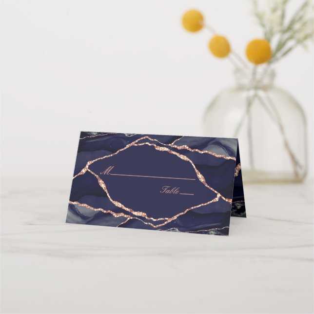 Elegant Navy Blue Rose Gold Foil Agate Wedding Platzkarte (Vorderseite)
