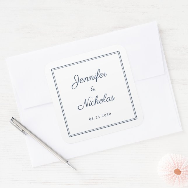 Elegant Navy Blue Script Wedding Quadratischer Aufkleber (Umschlag)