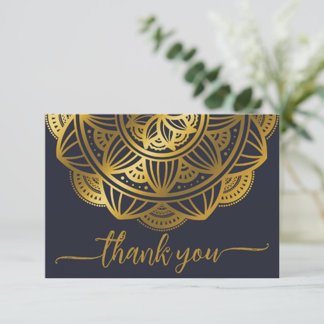 Elegant Navy Gold Mandala Vielen Dank Dankeskarte (Stehend Vorderseite)