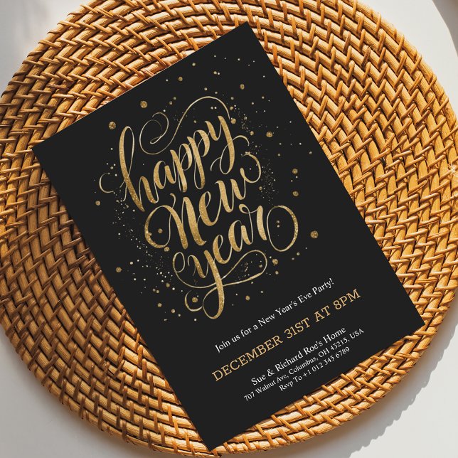 Elegant New Year's Eve invitation with gold script Einladung (Von Creator hochgeladen)