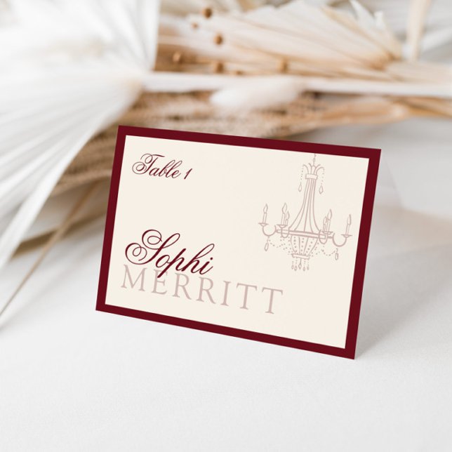 Elegant Old Money Wine Red Wedding place cards Tischnummer (Von Creator hochgeladen)