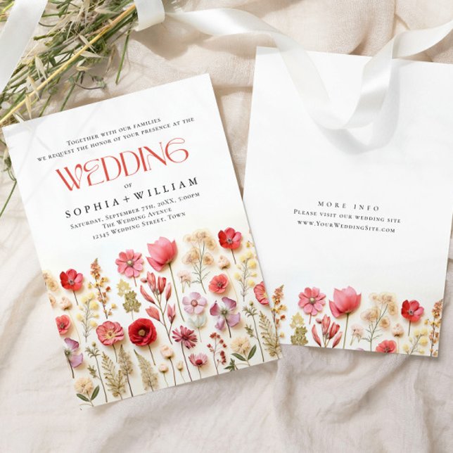 Elegant Pastel Pink Boho Wild Blume Hochzeit Einladung (Von Creator hochgeladen)