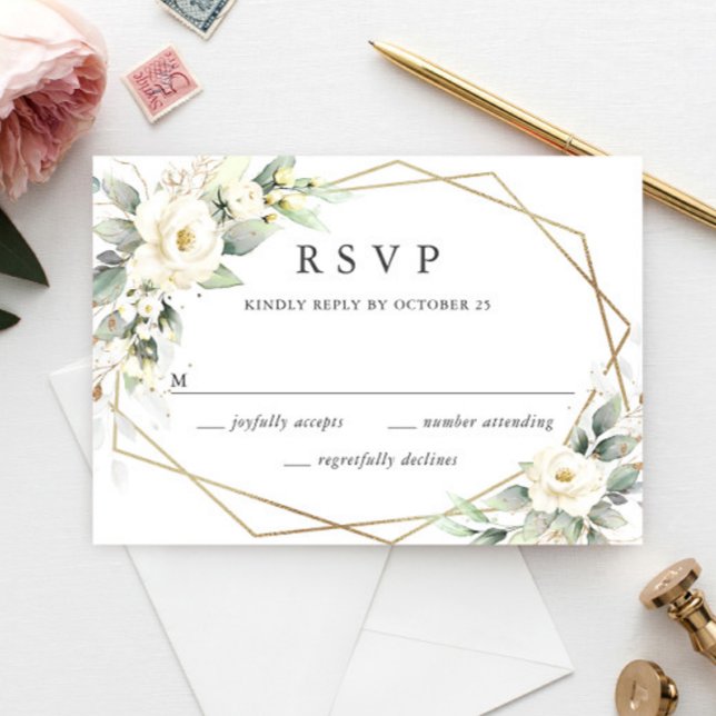 Elegant Pastel White Roses Eucalyptus Wedding RSVP Karte (Von Creator hochgeladen)