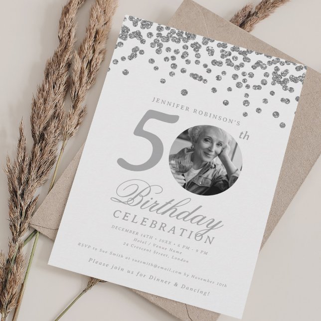 Elegant Photo 50th Birthday Silver Confetti Einladung (Elegant Photo 50th Birthday Silver Confetti Invitation)