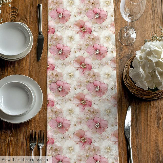 Elegant pink flowers and gold table wrap design mittelgroßer tischläufer (Elegant pink flowers and gold table wrap design Medium Table Runner)