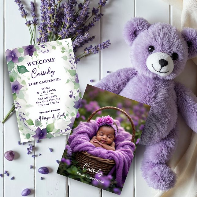  Elegant Purple Garland Flowers Photo Birth Baby Ankündigung (Elegant Purple Garland Flowers on a White Background – Announcement Birth Cards with Back Photo. )