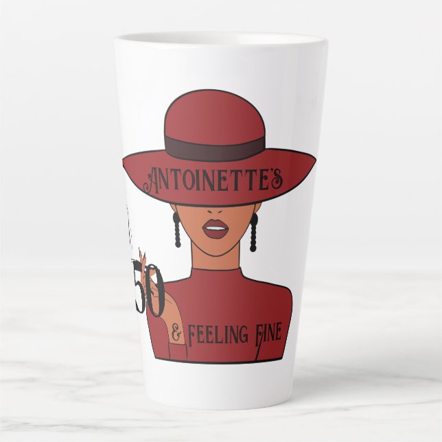 Elegant Red Hat 50. Geburtstag Milchtasse (Vorderseite)