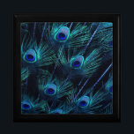 Elegant Royal Blue Peacock Keepake Giftbox Schmuckschachtel<br><div class="desc">Elegante königsblaue Pfauenfedern Geschenkboxen. Diese wunderschöne blaue Pfauenlandschaft ist wirklich atemberaubend.</div>