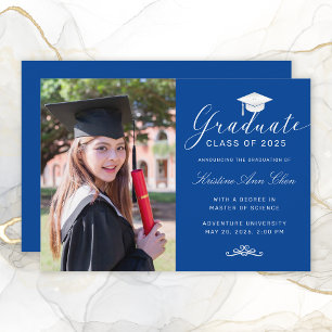 Elegant Royal Blue White Script Photo Graduation Ankündigung