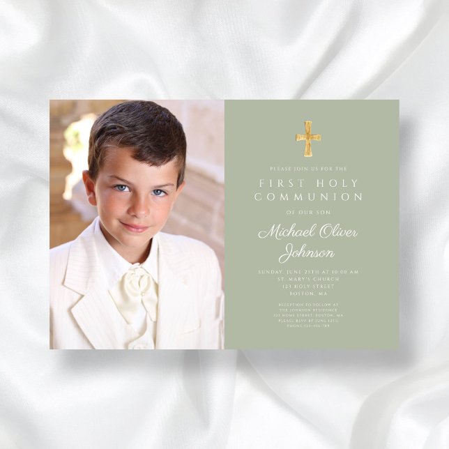 Elegant Sage Green Foto Boy First Communion Einladung (Elegant Sage Green Photo Boy First Communion Invitation)