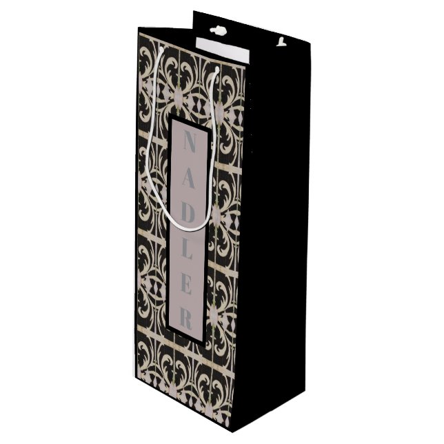 Elegant schwarz-weiß geschenktüte für weinflaschen (Vorderseite Schrägansicht)