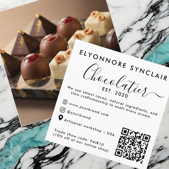 Elegant Script Chocolatier Brand Photo QR Code Telefonnummerkarte (Von Creator hochgeladen)