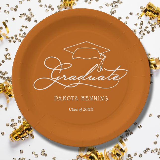 Elegant Script Grad Cap Burnt Orange Abschluss Pappteller (White script grad cap on burnt orange personalized graduation paper plates, napkins in our store)
