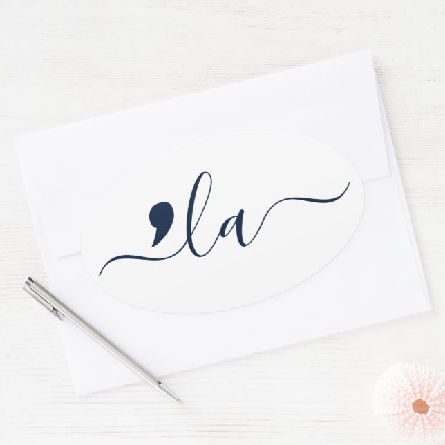 Elegant Script Kamala Harris für Präsident Ovaler Aufkleber (Umschlag)