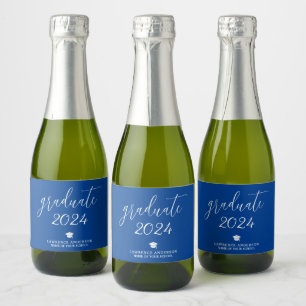 Elegant Script Royal Blue Graduate 2024 Abschluss