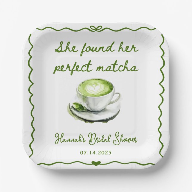 Elegant She fand ihr perfektes Matcha-Brautparty Pappteller (Vorderseite)