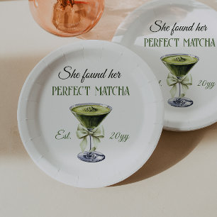 Elegant She fand ihr perfektes Matcha-Brautparty Pappteller