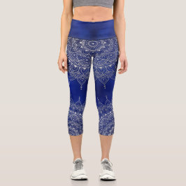 Elegant Silver auf Deep Blue Floral Henna Mandala Capri Leggings