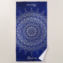 Elegant Silver auf Deep Blue Floral Henna Mandala