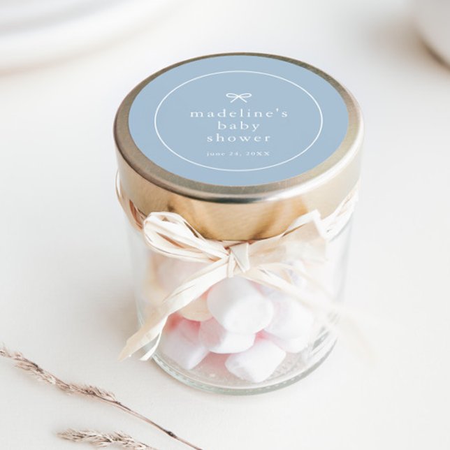 Elegant Simple Dusty Blue Boys Baby Shower Runder Aufkleber (Simple bow dusty blue boys baby shower favor or envelope stickers.)