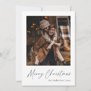 Elegant Simple Script Couple Foto Frohe Weihnachte Feiertagskarte