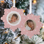 Elegant Snowflakes Pink Baby's First Christmas Ornament Karte<br><div class="desc">Celebrate your baby's first Christmas with friends and family with our Elegant Pink and White Snowflake baby's first Christmas ornament card. The front of the card displays your baby's photo encircled by a white frame with a light pink and white snowflake patterned background. Personalize the front of the snowflake ornament...</div>