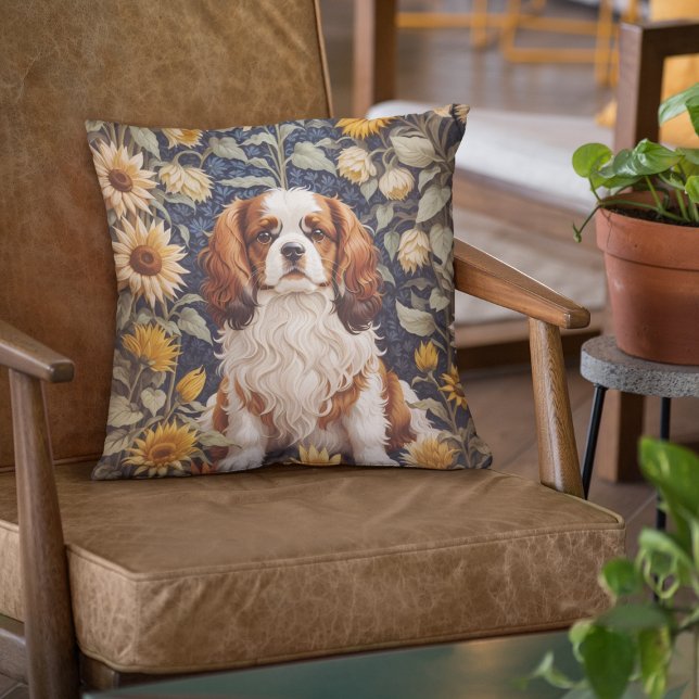 Elegant Sunflowers Cavalier King Charles Spaniel Kissen (Von Creator hochgeladen)
