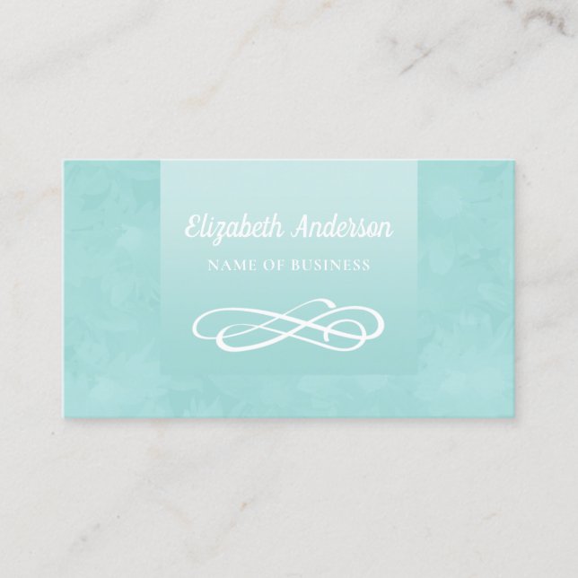 Elegant Swirl Pastel Blue Besuchen Kontakt Visitenkarte (Vorderseite)