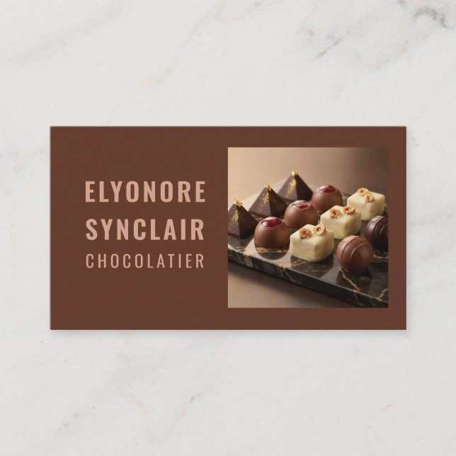 Elegant Terracotta Brown Chocolatier Photo QR Visitenkarte (Vorderseite)