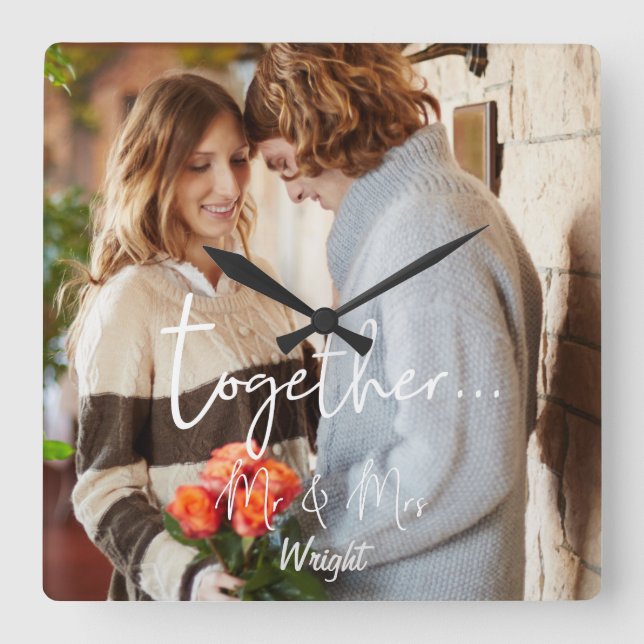 Elegant Together Mr. & Mrs. Foto Personalisiert Quadratische Wanduhr (Vorderseite)