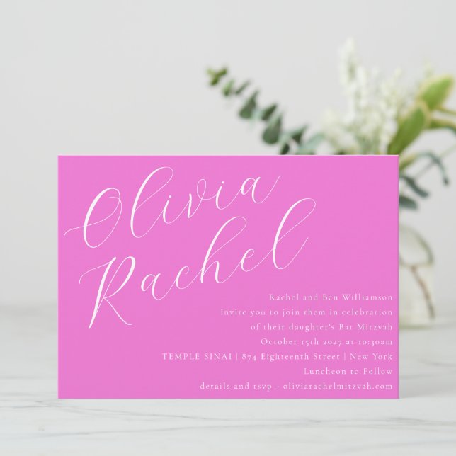 Elegant Trendy Hot Pink Script Minimal Bat Mitzvah Einladung (Stehend Vorderseite)