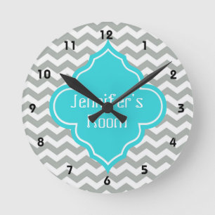 Elegant, trendy, modern grey, aqua blue chevron runde wanduhr