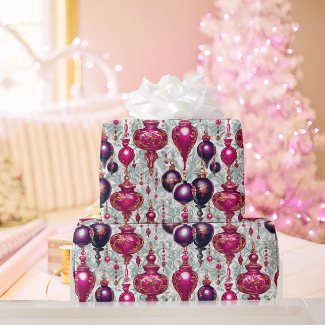 Elegant Vintage Pink Purple Christmas Ornaments Geschenkpapier (Von Creator hochgeladen)