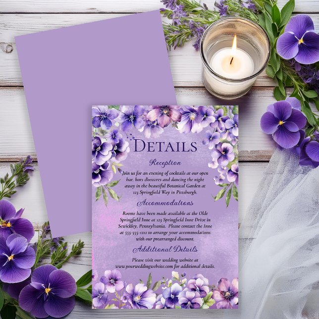 Elegant Violet Floral Wedding Details Einladung (Elegant violet florals for a refined and timeless wedding details card.)