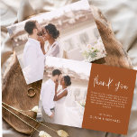 Elegant Wedding Burnt Orange Danke Foto<br><div class="desc">Minimalistisch Burnt Orange Wedding Dankeschön Karten,  die ein Foto auf der Vorder- und Rückseite haben. Die Dankeschön-Karten enthalten eine moderne,  handgeschriebene,  kursive Schriftzeichen-Typografie,  die elegant,  einfach und modern nach Ihrer Hochzeitsfeier zu benutzen sind.</div>