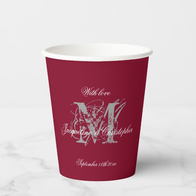 Elegant Wedding Classic Monogram & Names Burgundy Pappbecher (Vorderseite)