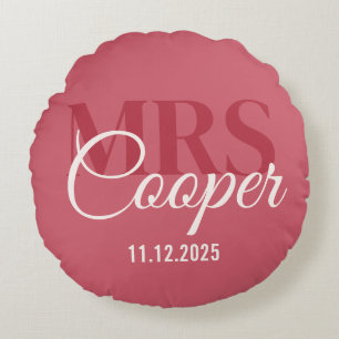 Elegant Wedding Couple Name Red Ivory Farbe Rundes Kissen
