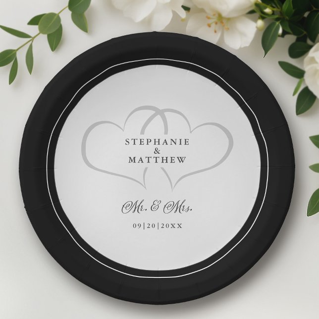Elegant Wedding Mr & Mrs Black & White Chic Herts Pappteller (Elegant Wedding Mr & Mrs Black & White Chic Hearts Paper Plates)
