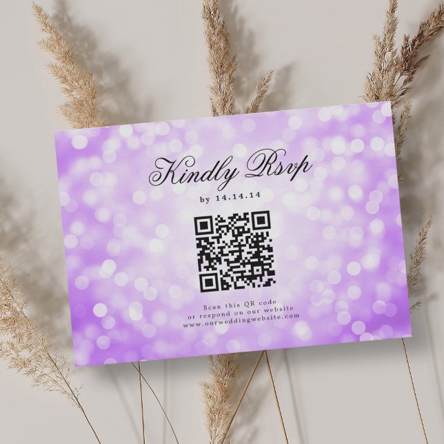 Elegant Wedding QR UAWG Bokeh Lights Lila RSVP Karte (Elegant Wedding QR RSVP Bokeh Lights Purple )