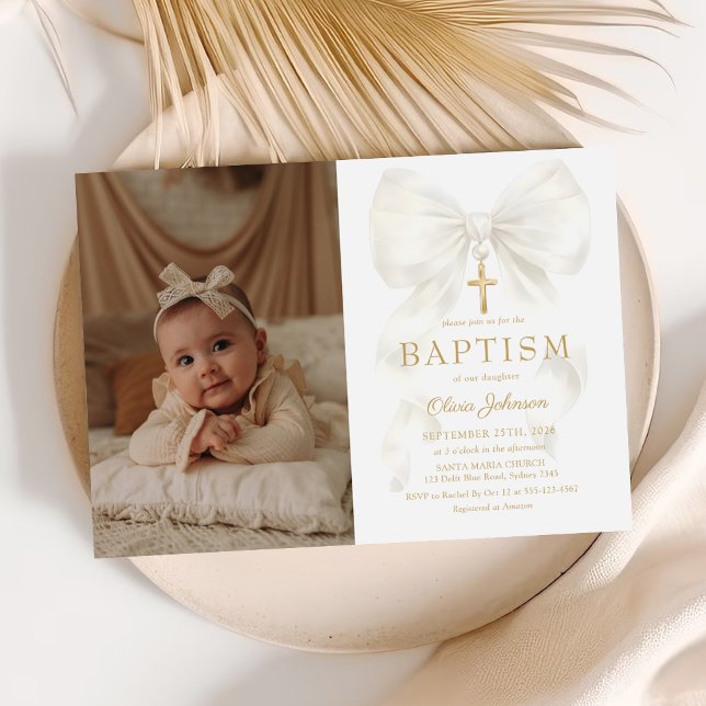 Elegant White Bow Baptism Girl Photo Invitation Einladung (Von Creator hochgeladen)