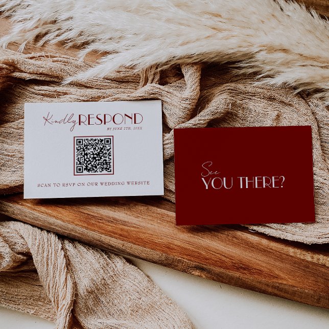 Elegant White Deep Red Burgundy QR Code Wedding RSVP Karte (Von Creator hochgeladen)