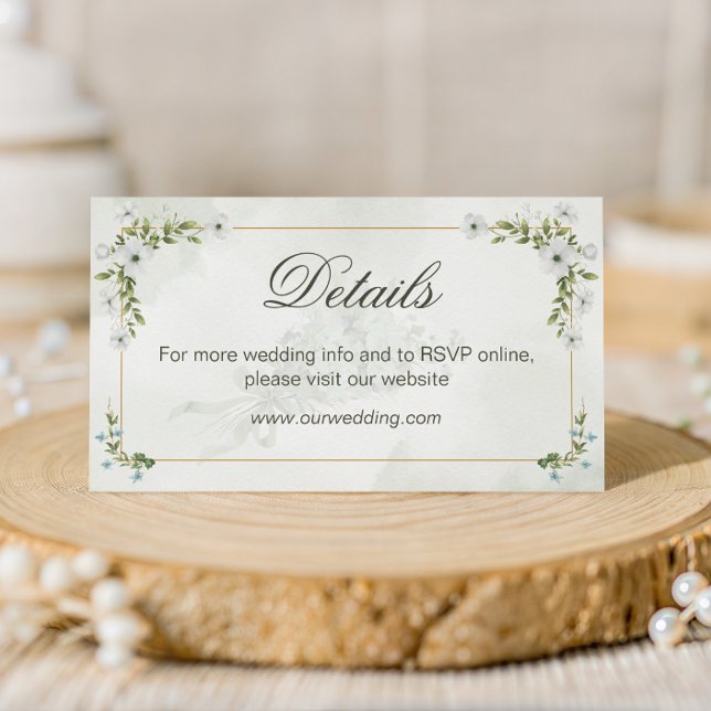 Elegant White Floral Wedding Details Card QR Code Begleitkarte (Von Creator hochgeladen)