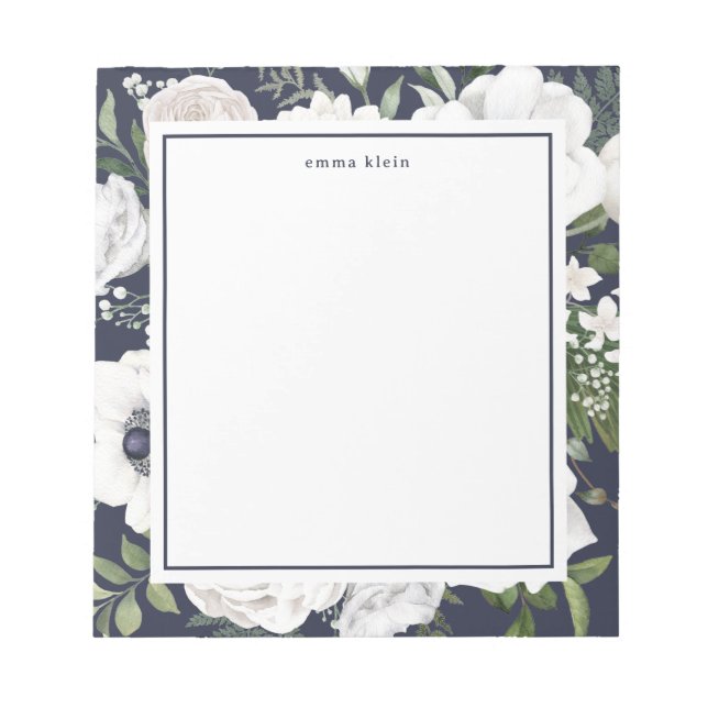 Elegant White Roses Greenery Navy Blauer Name Notizblock (Vorderseite)