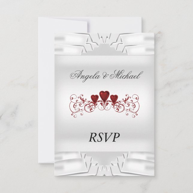 Elegant White Wedding RSVP Red Hearts Karte (Vorderseite)