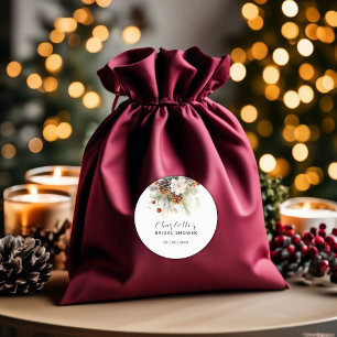 Elegant Winter Evergreen und Rowan Berries Bridal Runder Aufkleber