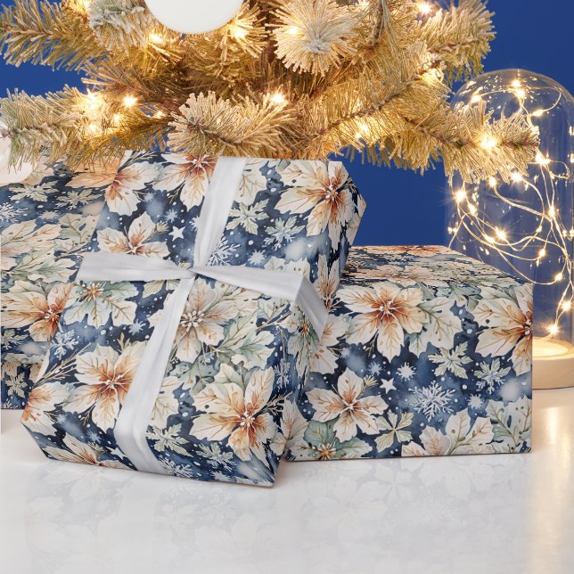 Elegant Winter Watercolor Cream Poinsettia & Snow Geschenkpapier (Feiertage)