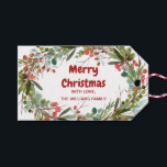 Elegant Wreath Christmas Geschenkanhänger<br><div class="desc">Rot-grüne Beeren und Äste Weihnachtskranz-Tag. Personalisierbar!</div>