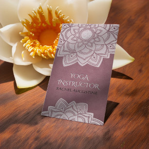Elegant Yoga Floral Mandala OM Signieren Lila Lede Visitenkarte